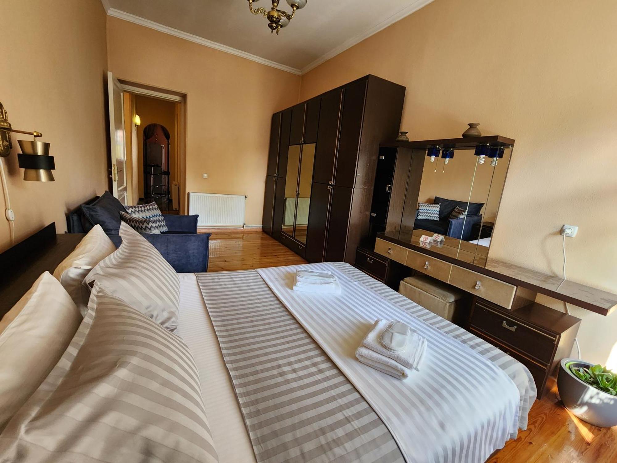 Riverside Baratashvili Apartment ティビリシ エクステリア 写真